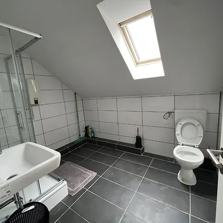 아파트 Es-unterkunft 뒤스부르크