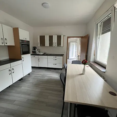 Es-unterkunft 아파트 *